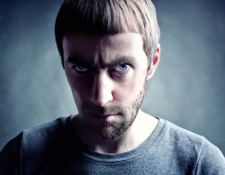 AUX ORIGINES DE LA PERVERSION NARCISSIQUE