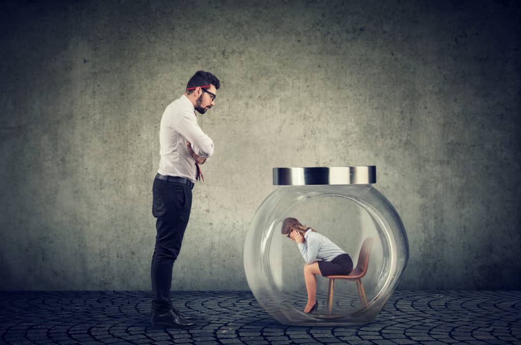 "Représentation symbolique des tensions dans le management organisationnel toxique