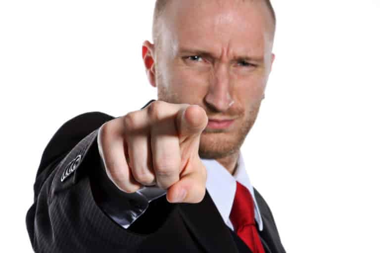 MON PATRON EST PERVERS NARCISSIQUE : comment travailler pour un manipulateur ?