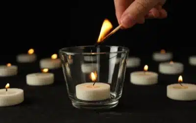 Comment le pervers narcissique réagit à la mort de sa mère ?