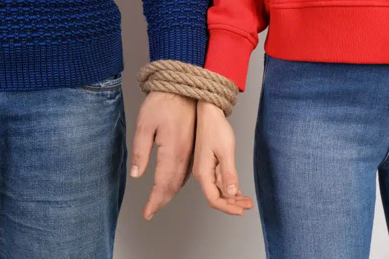 Dépendance affective : 5 principes pour se libérer de l’emprise