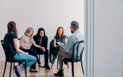 Les groupes d’entraide de victimes de pervers narcissique en ligne : apports et dangers